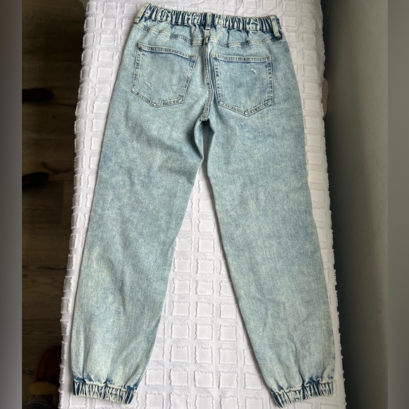 Celebrity Pink Distressed Mom Jeans - Picture 2 of 8